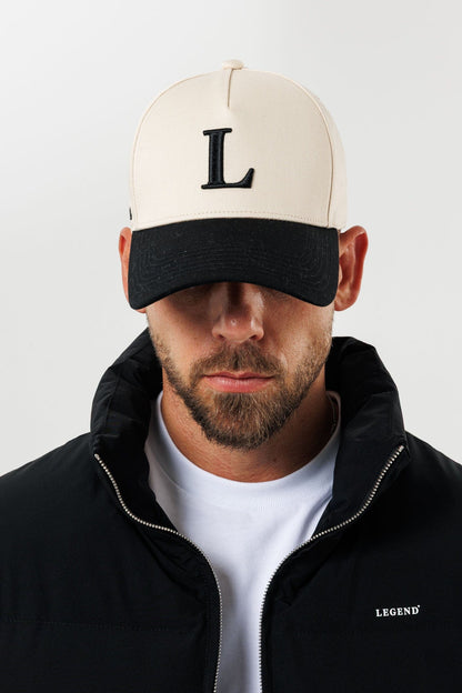 LEGEND INITIAL LOGO CAP - BLACK