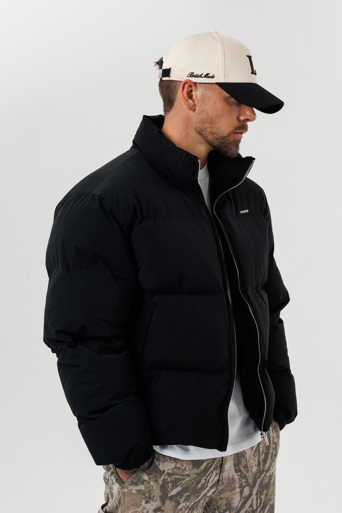 LEGEND INITIAL LOGO CAP - BLACK