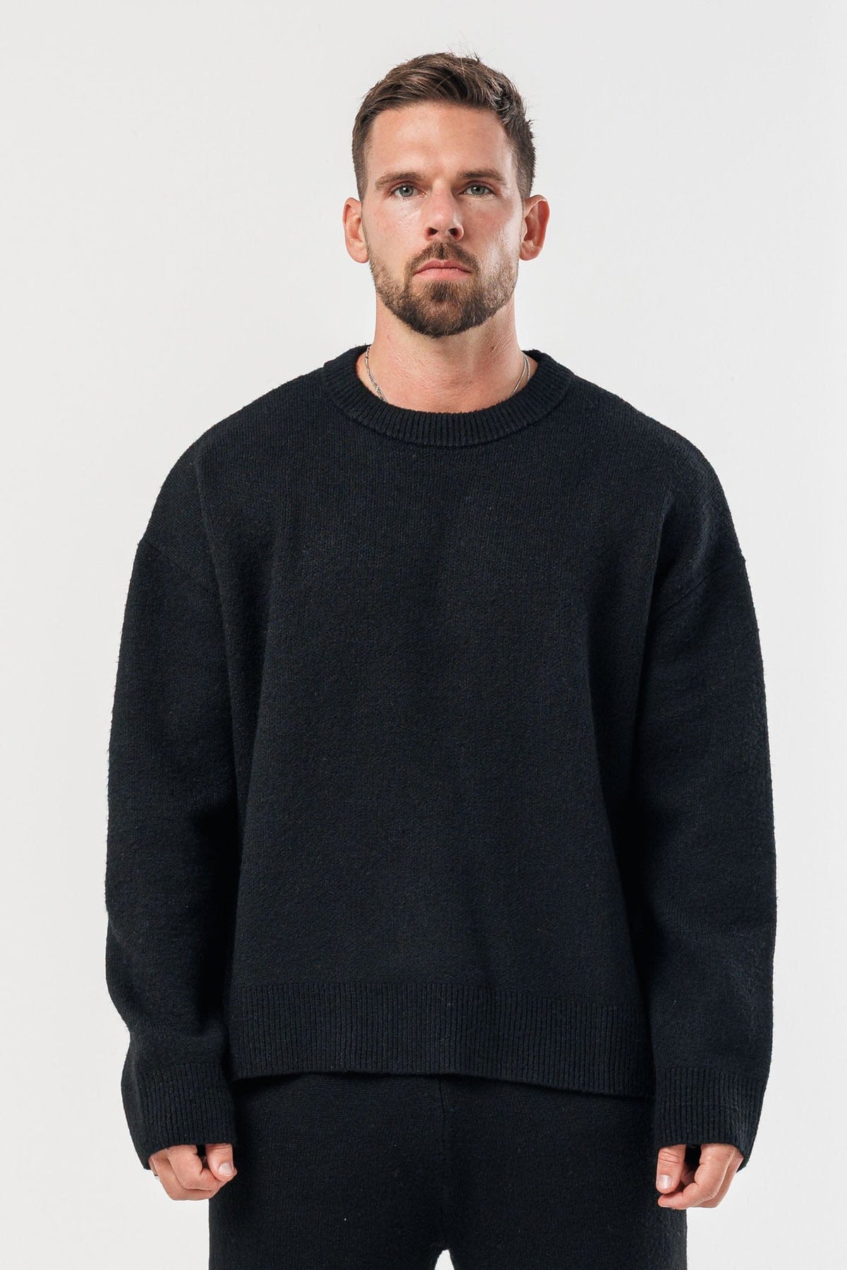 KNIT SWEATER - BLACK
