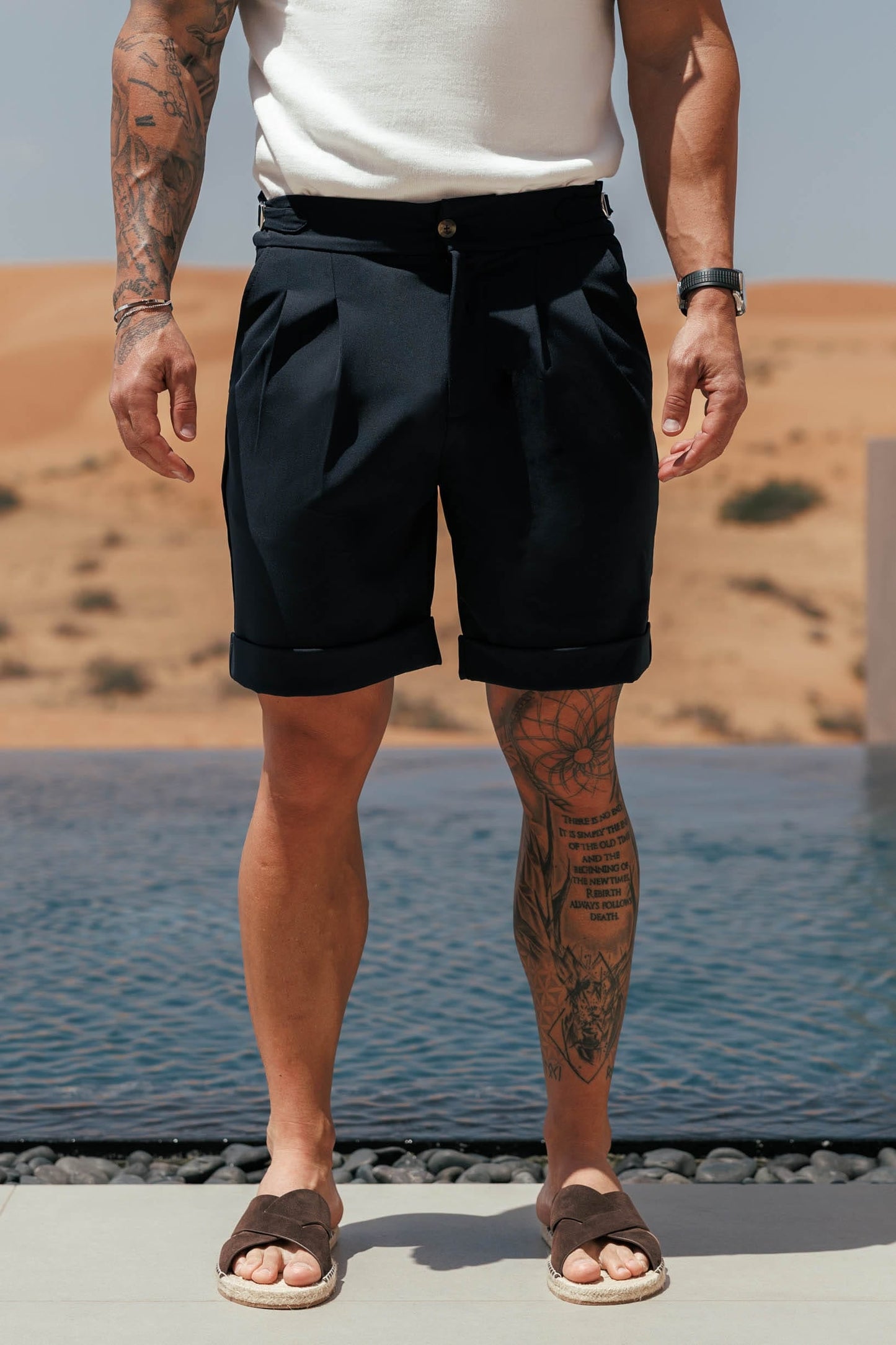 PREMIUM SIDE CINCH SHORT - BLACK