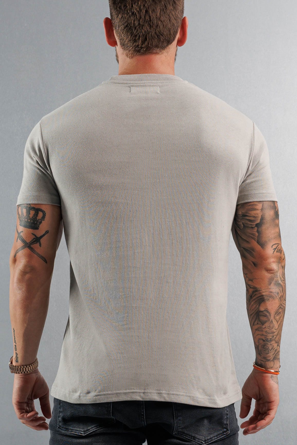 PREMIUM BASICS T-SHIRT - CONCRETE