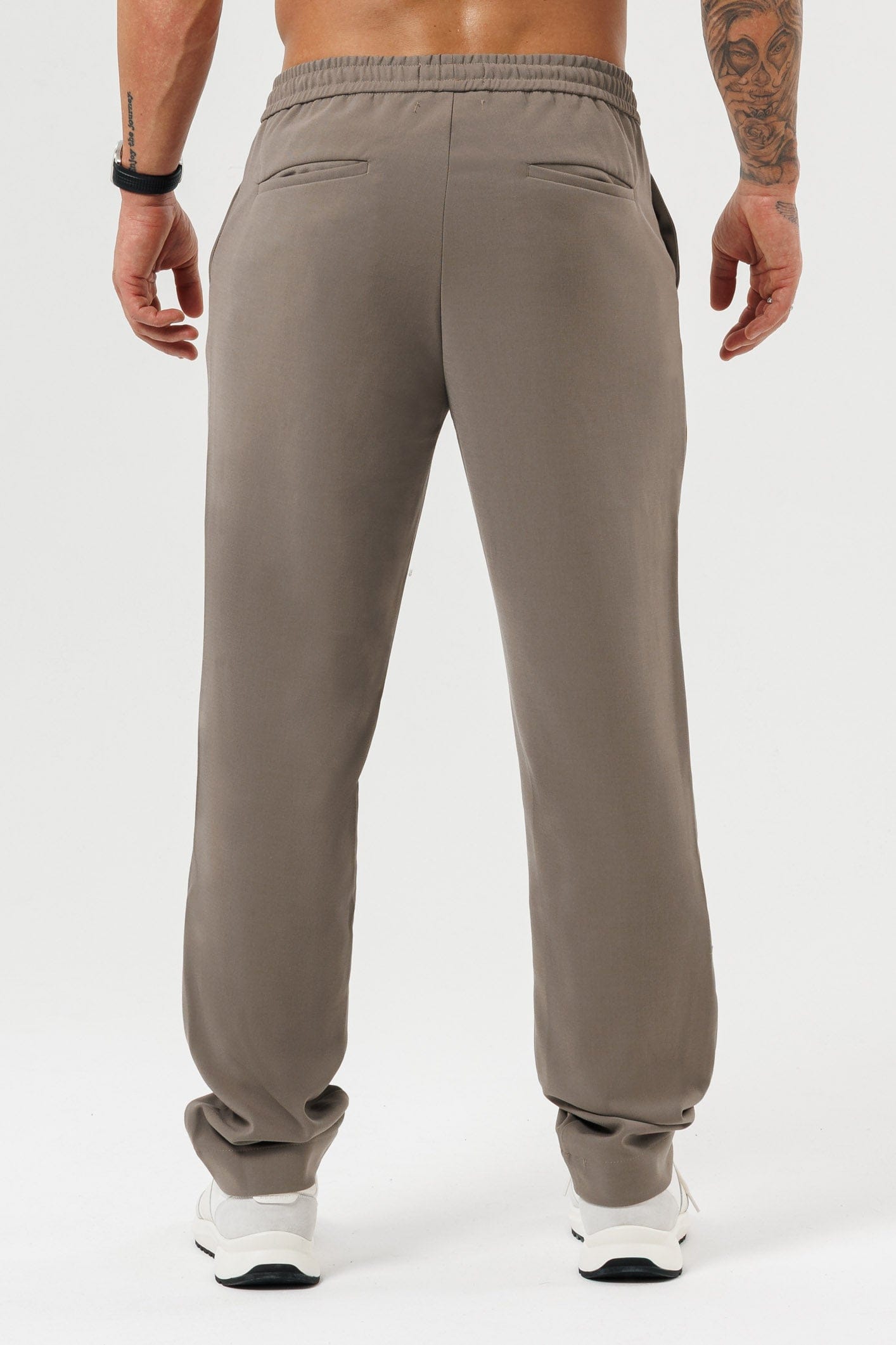 RELAXED TROUSER - TAUPE