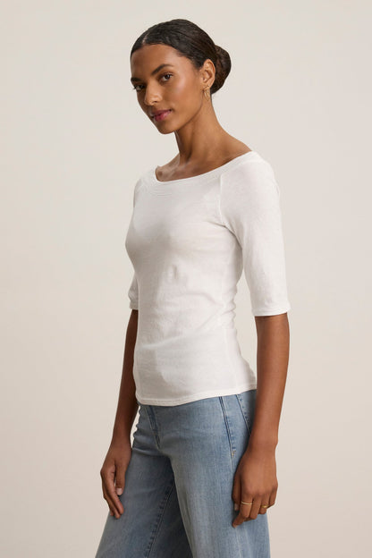 LUCILLE TEE