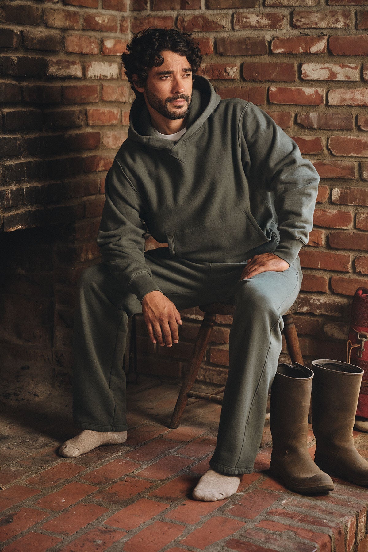 KAZ HOODIE